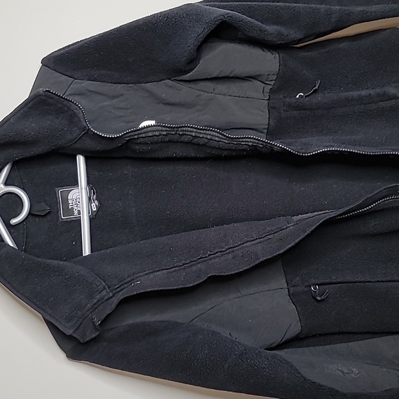 The North Face Women's size Medium fleece Delani jacket - Picture 6 of 11